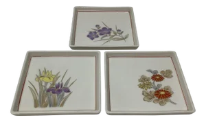 Mid-Century Petite Appetizer Trays With Floral Motif - Set of 3.