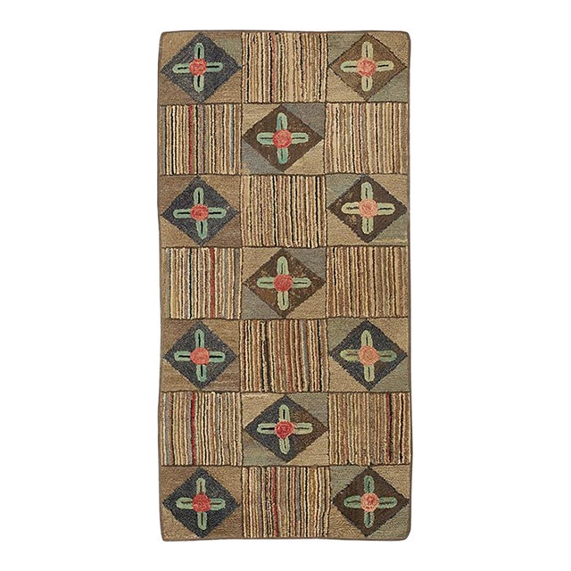 Inspirational Beige Color With Geometric Design Antique American Hooked Rug For Sale