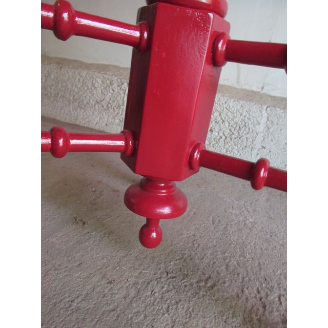 Vintage Painted Regency Style Round Pedestal Table Circa 1930 For Sale In New York - Image 6 of 8