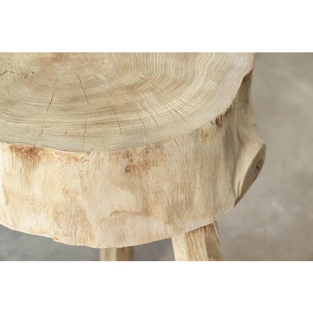 Antique French Bleached Elm Chopping Block Table, 1890 For Sale - Image 3 of 10