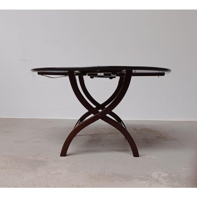 1960s Danish Circular Handcrafted Foldable Mahogany Coffee Table, 1960s For Sale - Image 5 of 11