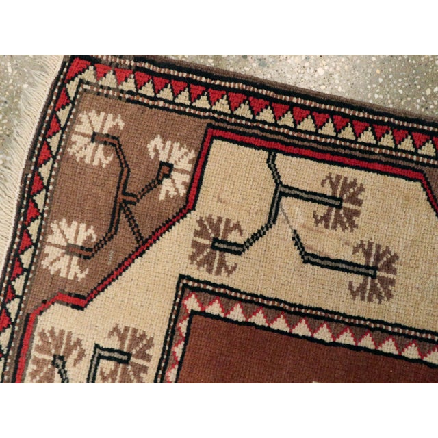 Textile Galerie Shabab Collection Mid-20th Century Turkish Anatolian Rug For Sale - Image 7 of 9