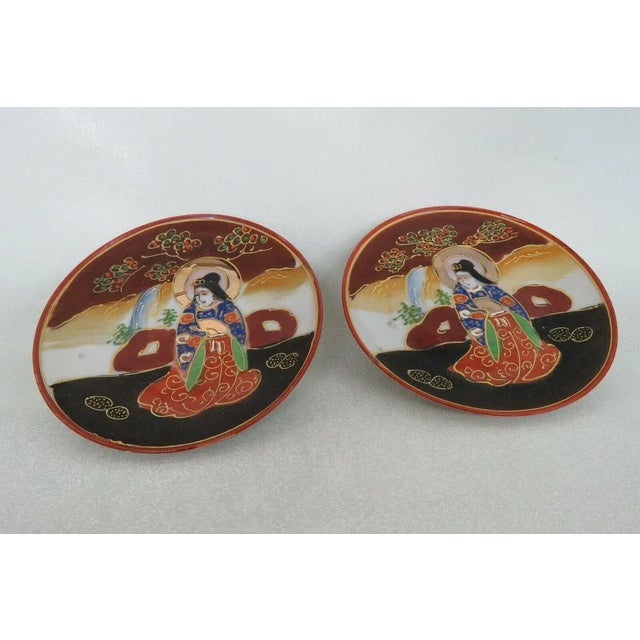 Satsuma Style Geisha Hand Painted Japanese Small Trinket Plates - A Pair For Sale - Image 10 of 11