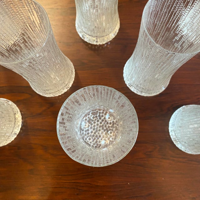 Transparent Mid 20th Century Mid-Century Iittala "Ultima Thule" Drinking Glasses by Tapio Wirkkala - Set of 8 For Sale - Image 8 of 14