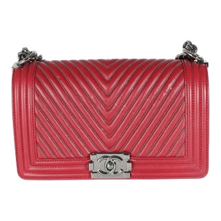 Burgundy Chevron Calfskin Chain Medium Boy Bag For Sale