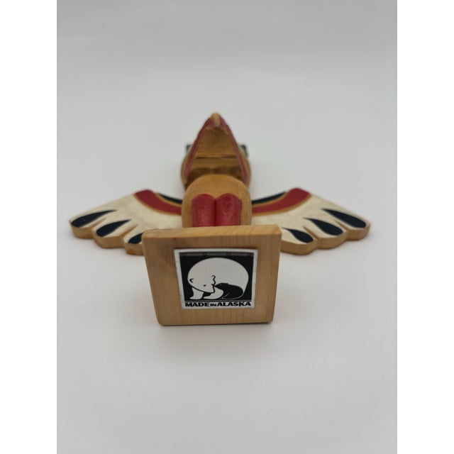 Vintage Alaska Black Diamond Hand-Carved Painted Wood Bird Totem Sculpture For Sale In Madison - Image 6 of 12
