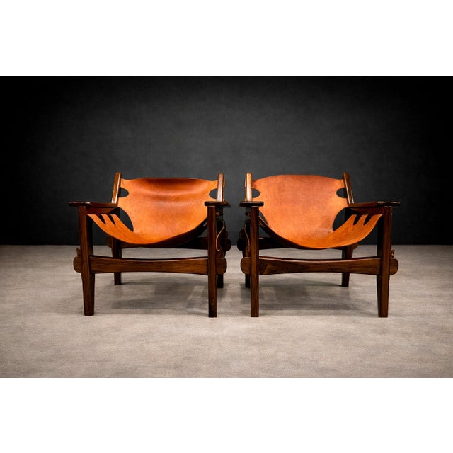 Burnt Orange Armchairs “Kilin” in Hardwood & Leather, Sergio Rodrigues, 1960s - Lot 595A For Sale - Image 8 of 17