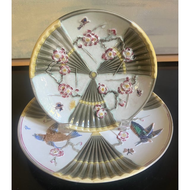 Ceramic Wedgwood Argent Fan & Bird Majolica Plate Set of 2, C. 1878 For Sale - Image 7 of 9
