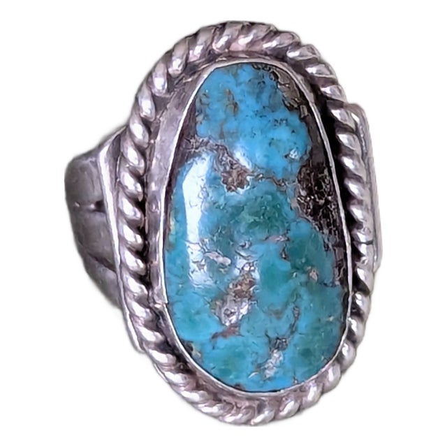 Late 20th Century Elegant Blue Copper Turquoise Ring, Size 6.5 For Sale