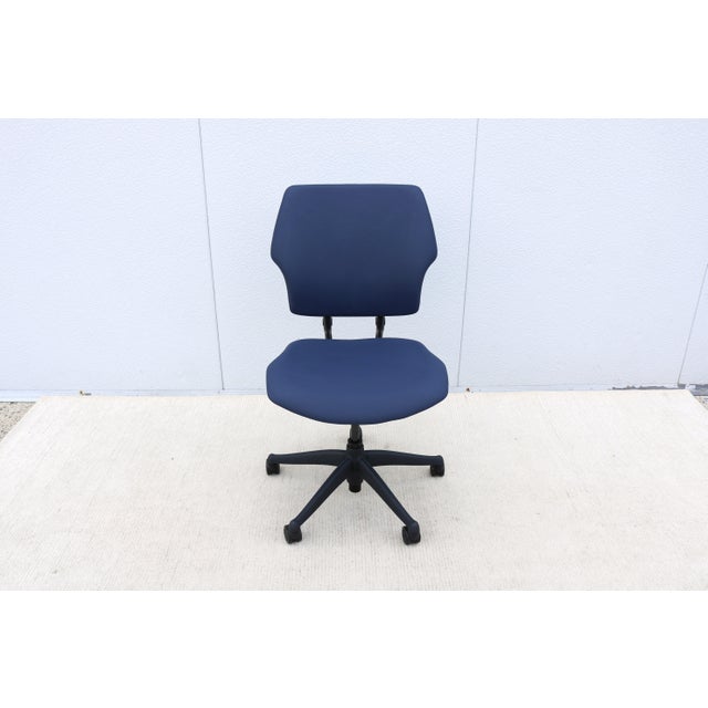 Humanscale Freedom Ergonomic Armless Task Desk Chair in Blue Color Slightly Used For Sale - Image 4 of 18