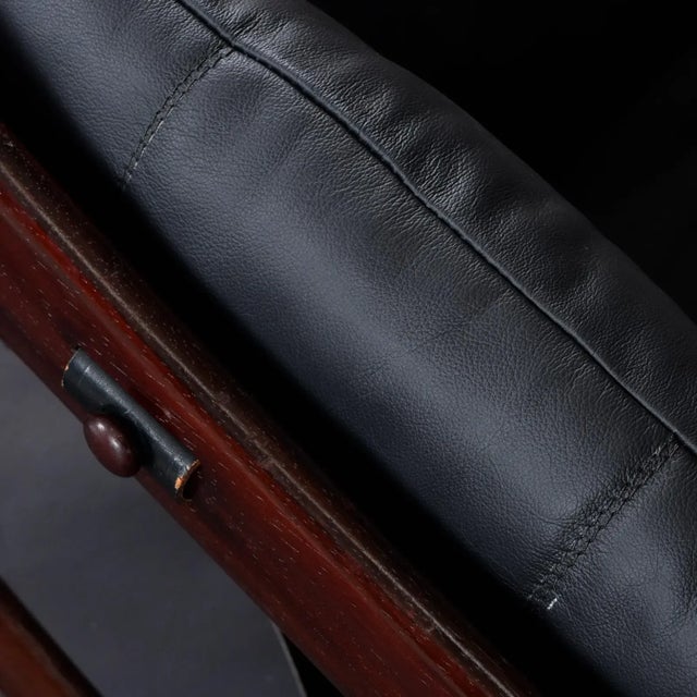 Brazilian Rosewood & Leather Sling Chair and Ottoman by Sergio Rodrigues for Isa For Sale - Image 18 of 18