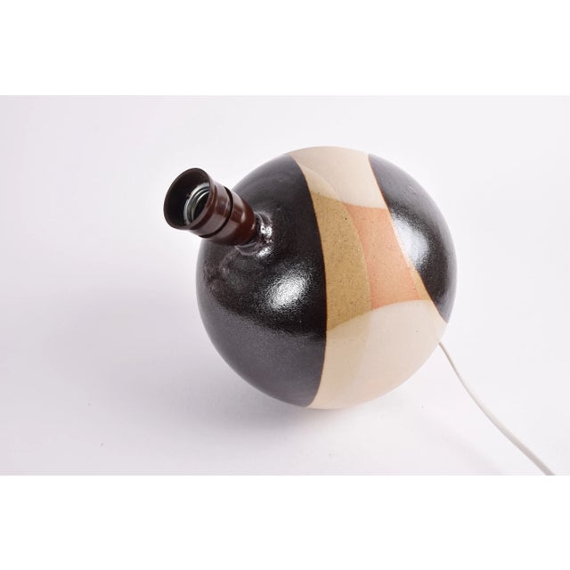Beige Danish Modern Ball Shaped Ceramic Table Lamp with Circle Decor by Heerwagen, 1970s For Sale - Image 8 of 12