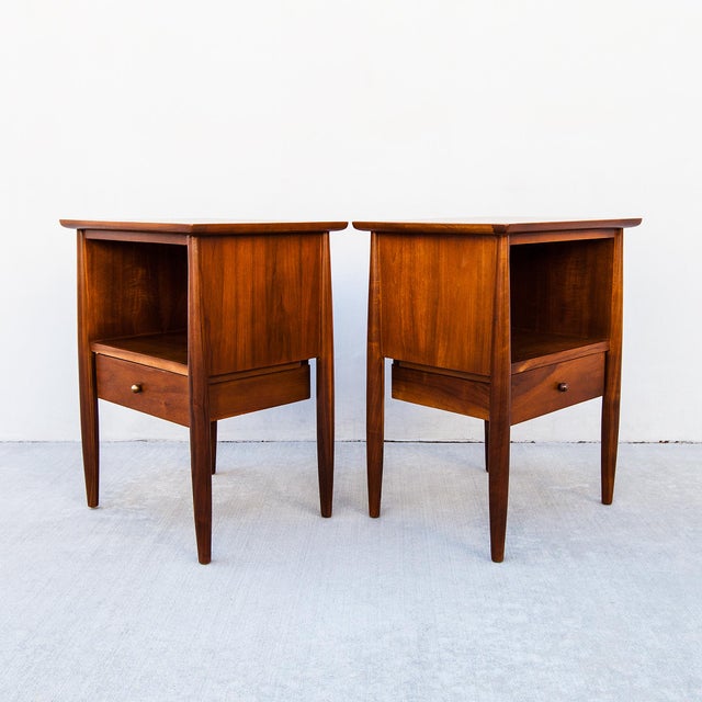 Restored 1950s Mount Airy Walnut & Brass Sculptural Mid Century Nightstands, Attributed, Pair For Sale - Image 12 of 12