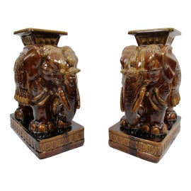 Example of Asian Style Outdoor Seating