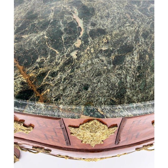 Brown Marble Top 3-Drawer Commode With Marquetry and Gilt Bronze Mounts, 20th Century For Sale - Image 8 of 13