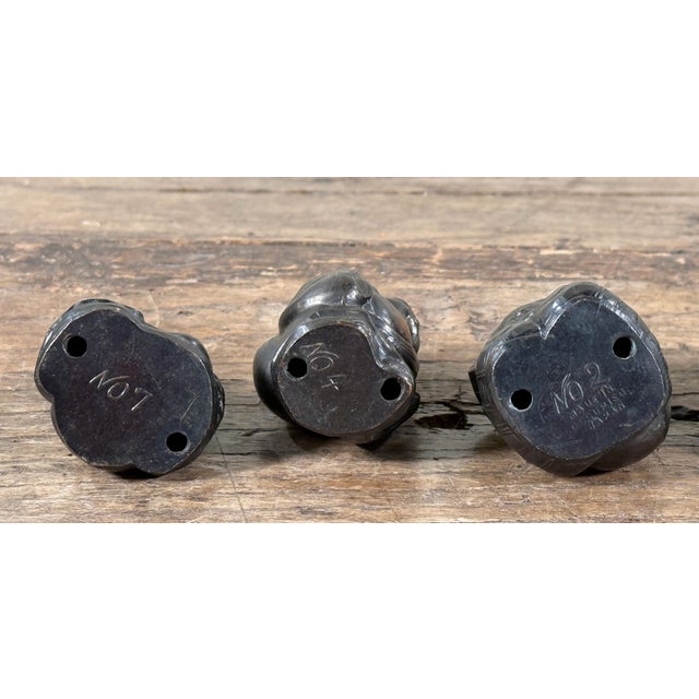 Vintage Japanese Seven Lucky Gods Bronzed Metal Netsuke Figurines - Set of 7 For Sale - Image 11 of 13