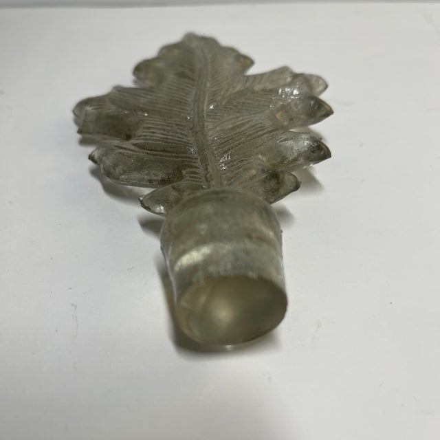 1990s Vintage Glass Oak Leaf Bottle Stopper For Sale - Image 5 of 5