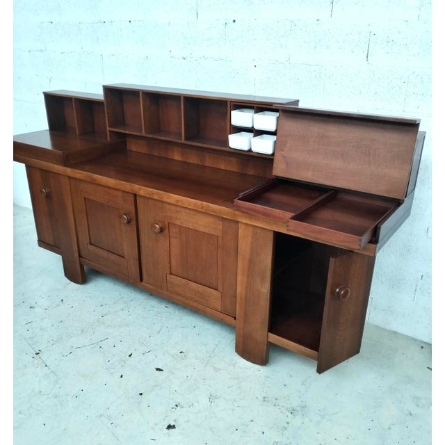 602 Model Credenza in Walnut by Silvio Coppola for Bernini, 1970s For Sale - Image 10 of 13