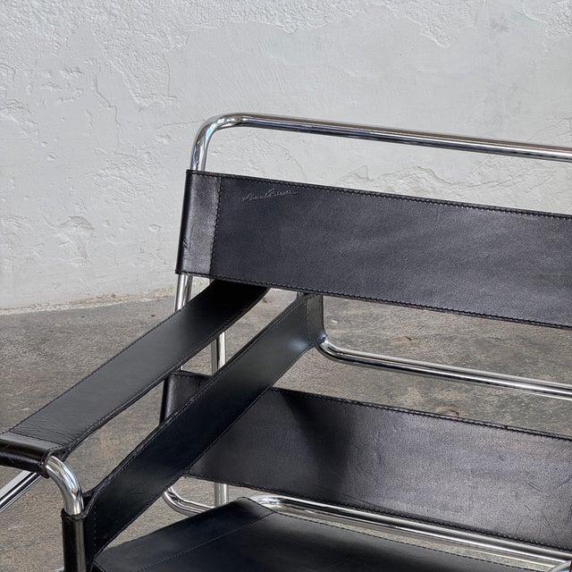 Black Wassily Chair by Marcel Breuer for Knoll, 1990 For Sale - Image 8 of 14