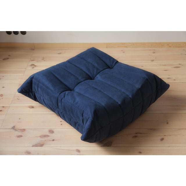 Blue Microfiber Togo Living Room by Michel Ducaroy for Ligne Roset, 1970, Set of 5 For Sale - Image 12 of 17