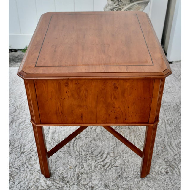 Vtg. Drexel Inlaid YewWood One Drawer Regency Style Side Table W/Stretcher Base For Sale - Image 9 of 13
