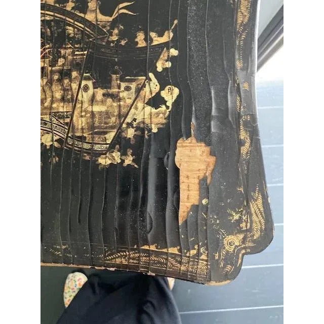 19th Century Chinoiserie Gold and Black Lacquer Nesting Tables - Set of 2 For Sale - Image 12 of 13