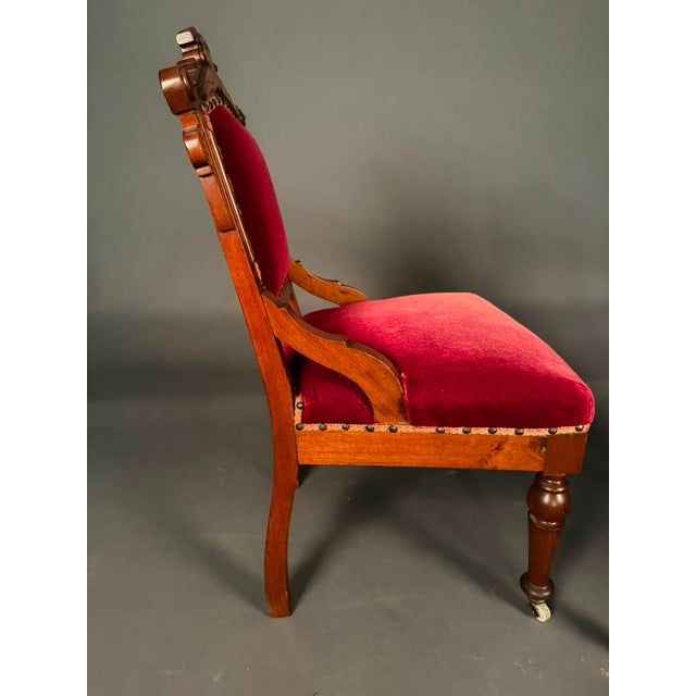 Wood Pair of Late 19th Century American Eastlake Victorian Walnut Side Chairs, Circa 1890 For Sale - Image 7 of 16