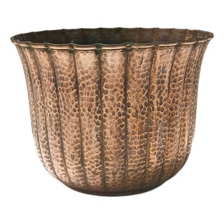 Round Embossed Copper Vase in the style of Egidio Casagrande, Italy, 1950s For Sale
