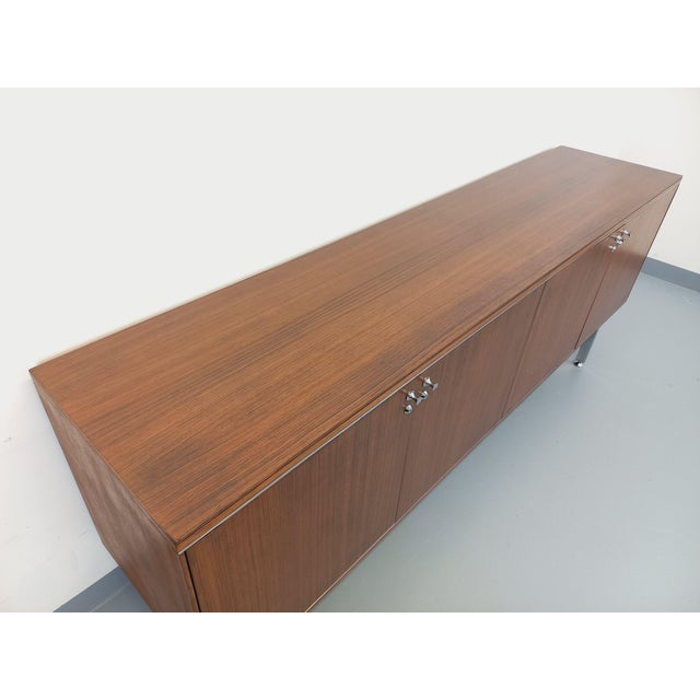 1960s Vintage Sideboard in Rosewood and Chrome-Plated Metal by Alain Richard, 1960s For Sale - Image 5 of 18
