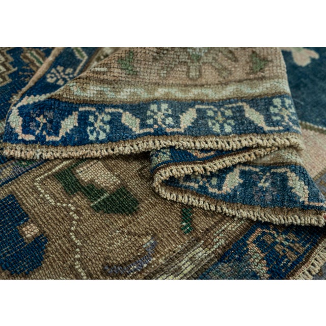 Turkish Vintage Rug 6'3" x 10'5" #20664 For Sale In Houston - Image 6 of 8