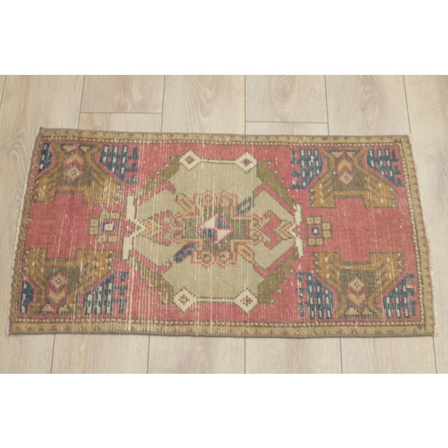Traditional 1970s Turkish Boho Style Red Oushak Rug For Sale - Image 3 of 9