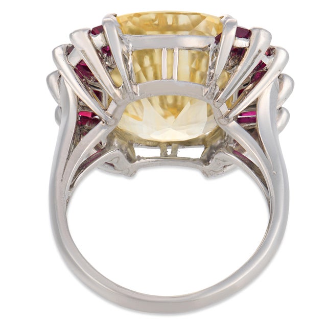 1950s Oscar Heyman Gia 17.33 Carat No Heat Yellow Sapphire Ruby Diamond Platinum Ring, Size 7.5 For Sale In Los Angeles - Image 6 of 6
