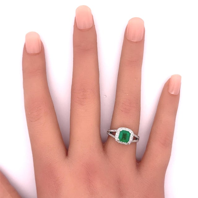 Metal 1.39 Colombian Emerald Diamond 14k White Gold Double-Halo Ring, Gia Certified, Size 5.75 For Sale - Image 7 of 9