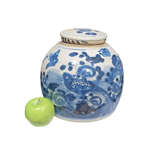 Chinoiserie Blue & White Porcelain Ginger Jar 9" H For Sale - Image 9 of 11