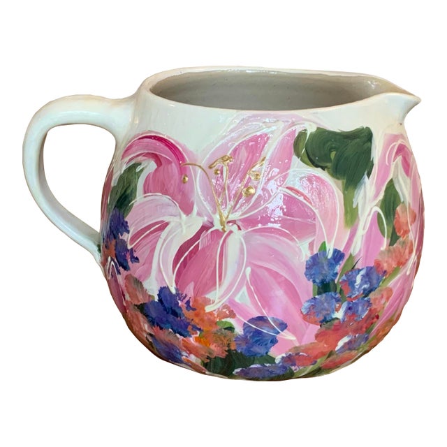 Hand‑Painted Artisan Floral Pitcher by Beth Sartin for Marshall Pottery, 2003 – Signed Texas Folk Art. Cottagecore Decor & Collector Piece For Sale