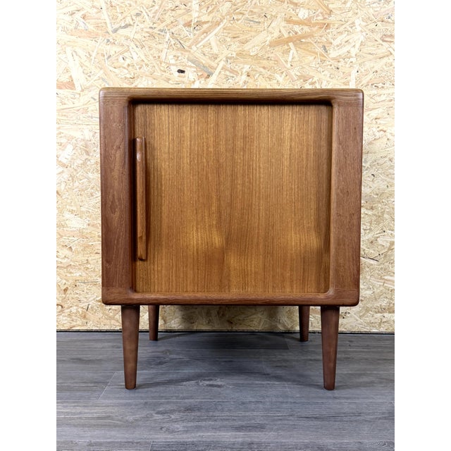 1960s/70s Teak Sideboard Credenza Cabinet Danish Modern Design Denmark 70s Item: Sideboard Manufacturer: Unknown...