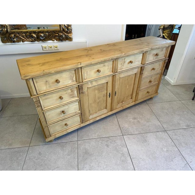 Rustic Farmhouse Chest of Drawers in Pine For Sale - Image 6 of 15