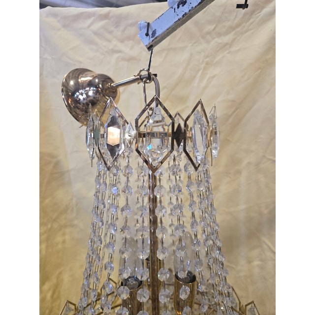 1960s Mid-Century Modern Gilt / Brass-Plated & Crystal 9-Light Chandelier For Sale - Image 4 of 7