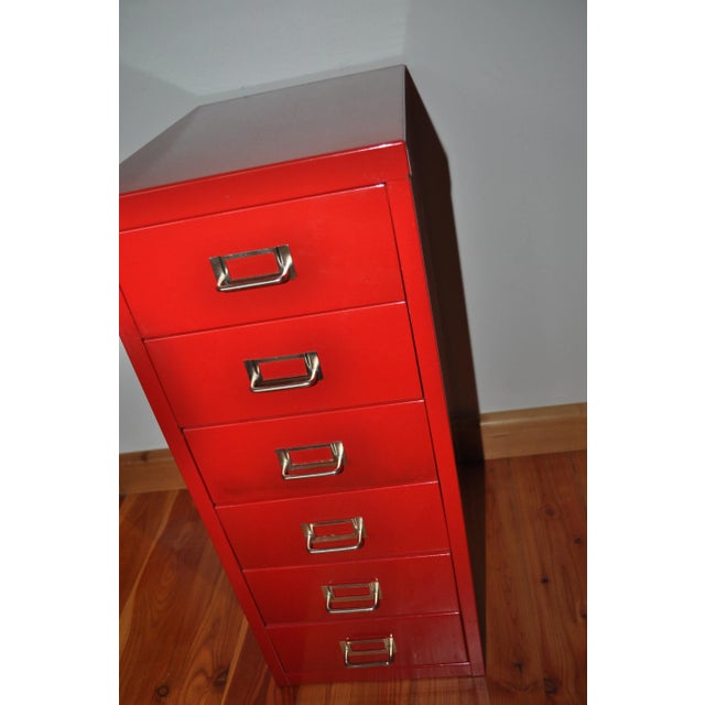 Mid-Century Modern Industrial Metal Chest of Drawers, 1980s For Sale - Image 3 of 10