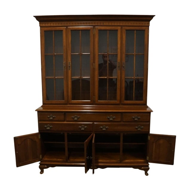 Ethan Allen Georgian Court Solid Cherry Traditional Style 58" Buffet W. Lighted Display China Cabinet 11-6047 / 11-6098 For Sale In Kansas City - Image 6 of 15