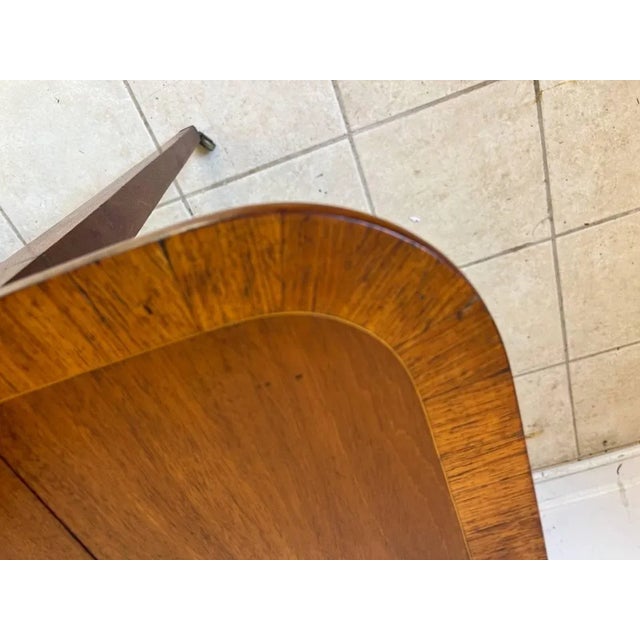 English Antique 18th Century Federal Style Mahogany Inlaid One Drawer Pembroke Drop-Leaf Table. For Sale - Image 3 of 11