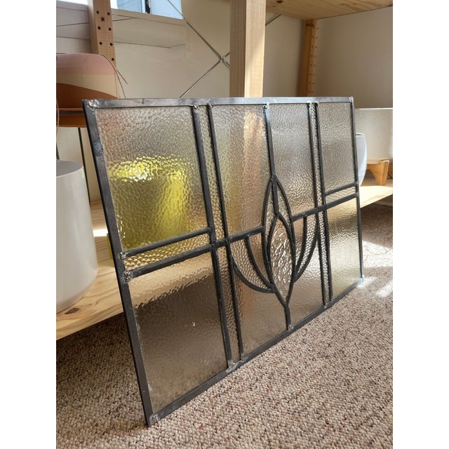 Early 20th Century Vintage Leaded Glass Window Panel With Geometric Floral Motif For Sale - Image 5 of 9