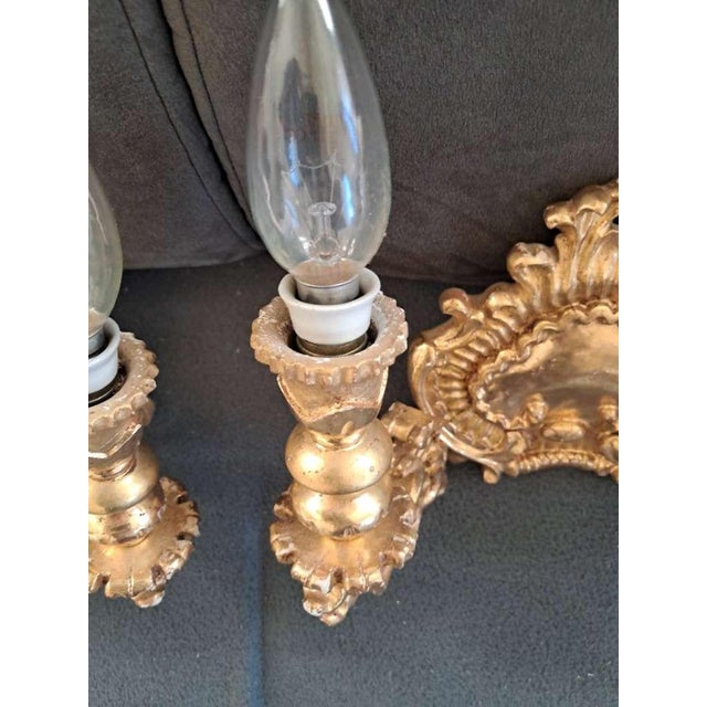 Gold 19th Century Pair of Revival Baroque Giltwood Wall Sconces, 19th Century. For Sale - Image 8 of 10