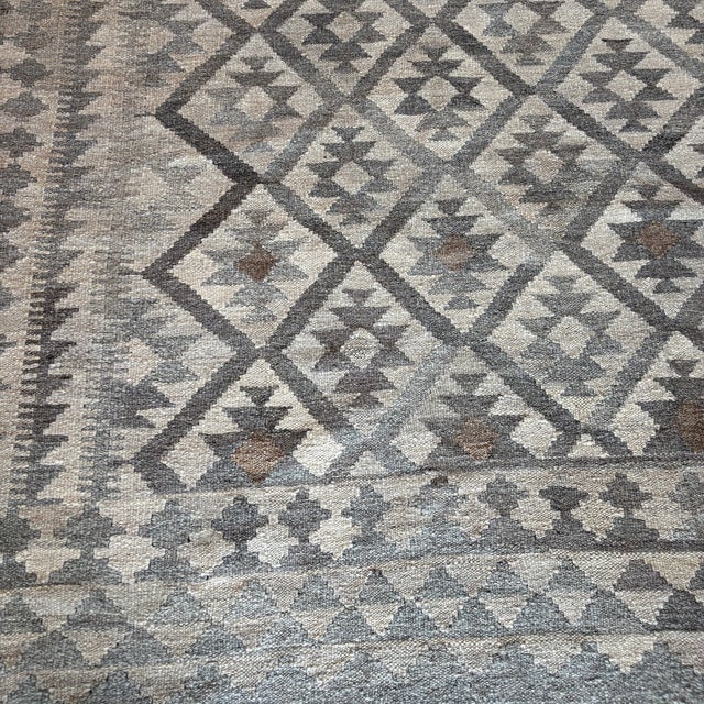 Large Handwoven Wool Kilim Rug with Geometric Pattern, 1990s For Sale - Image 4 of 8