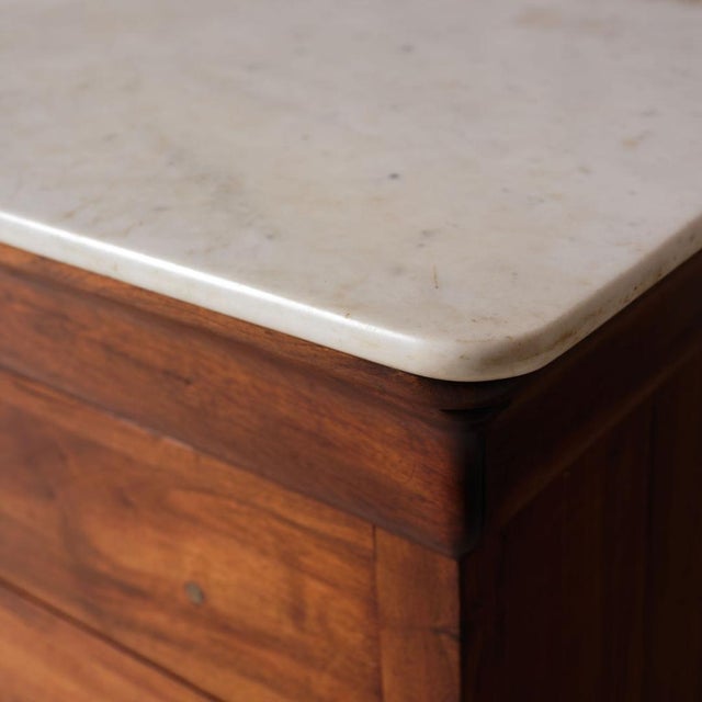 Wood 19th Century French Louis Philippe Walnut Chest With Marble Top (D) For Sale - Image 7 of 11