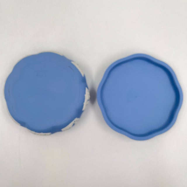 Vintage Wedgwood Blue Jasperware Trinket Box, Ulysses Chariot Scene For Sale - Image 9 of 10
