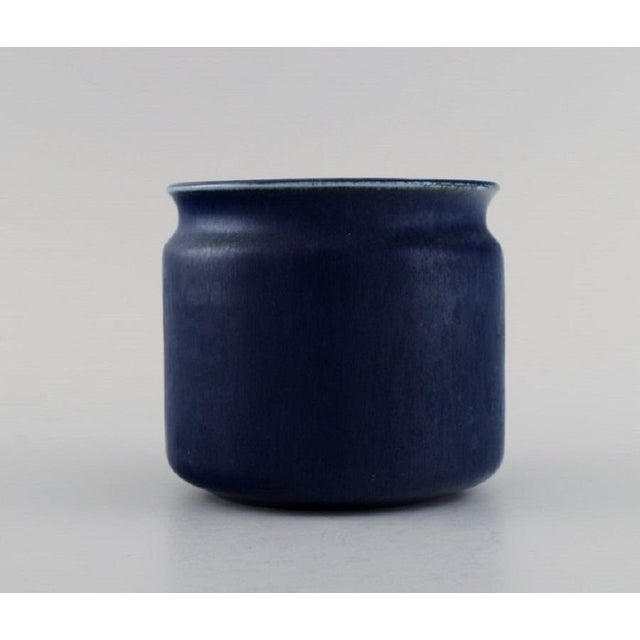 Edith Sonne for Saxbo. Vase in glazed ceramics. Beautiful glaze in shades of blue. Mid-20th century. Measures: 11 x 10 cm....