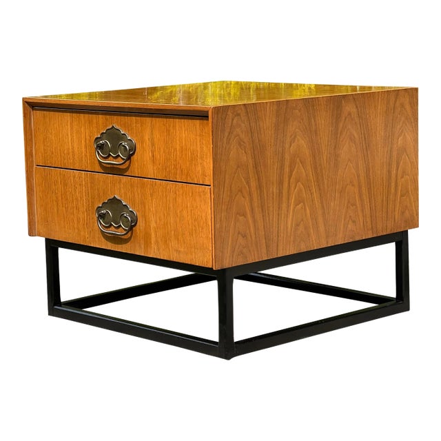 Vintage American of Martinsville Asian Inspired Square Nightstand For Sale