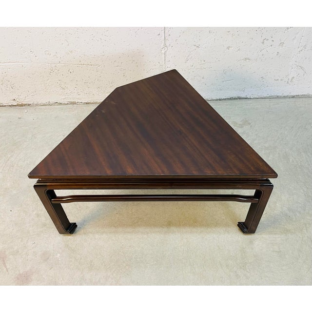 Vintage 1960s Asian style solid mahogany wood corner table. Legs have the Asian style and the smallest corner section of...