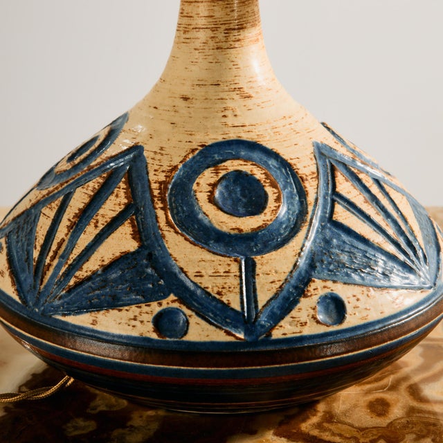 1960s Model 3077-3 Ceramic Table Lamp by Noomi Backhausen and Arne Finne Nielsen for Søholm, 1960s For Sale - Image 5 of 13